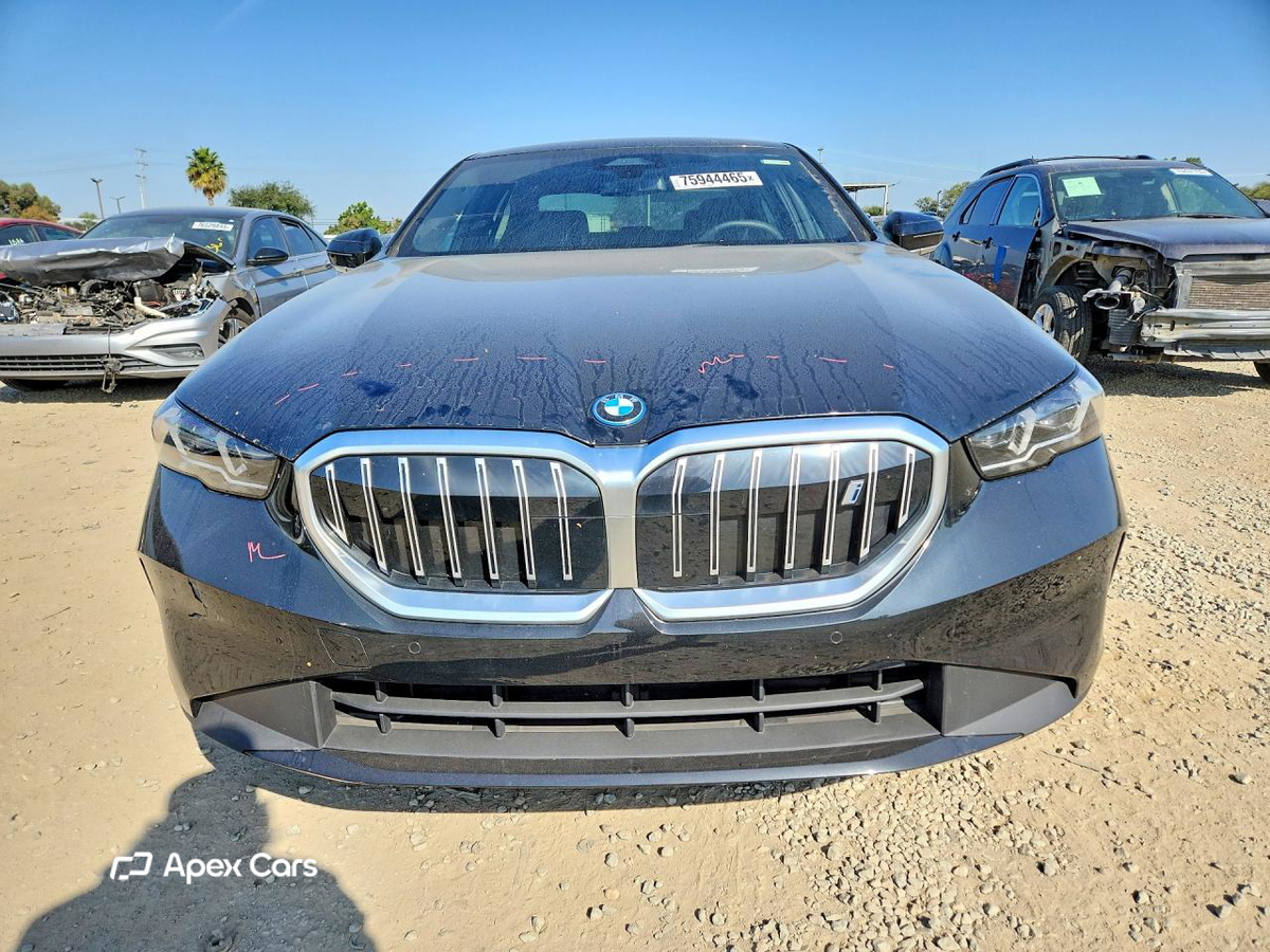 BMW i5 2024