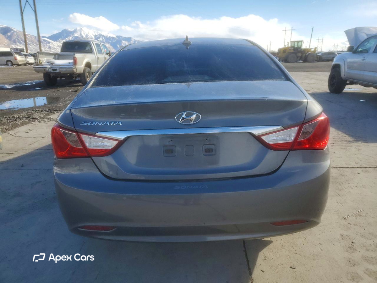 Hyundai Sonata 2013