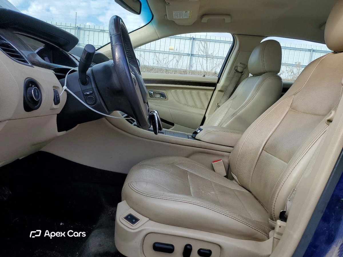 Ford Taurus 2014