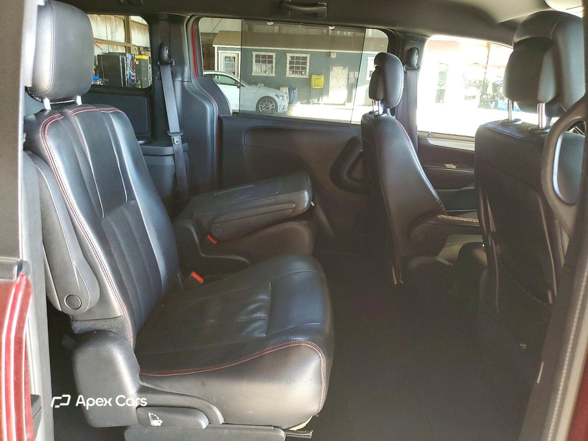 Dodge Caravan 2019