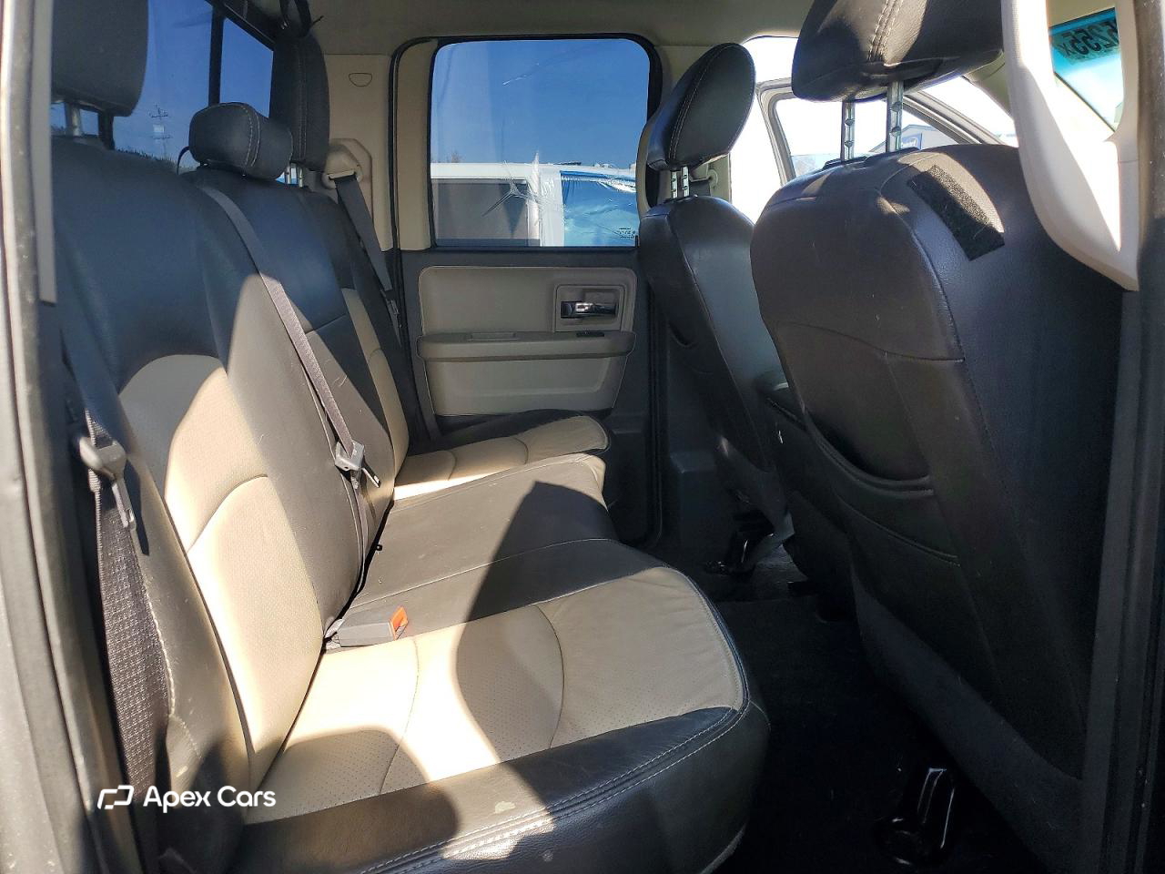 Dodge RAM 2011