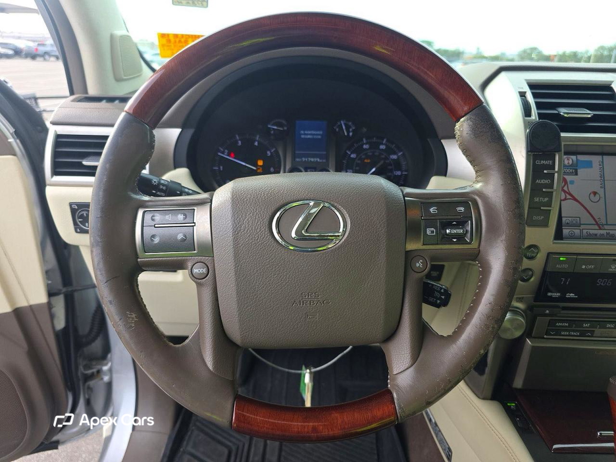 Lexus GX 2011