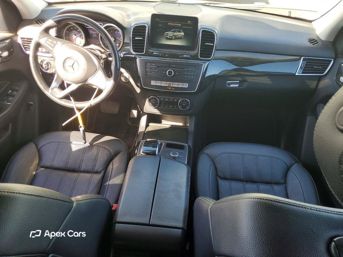 Mercedes-Benz GLE 2016