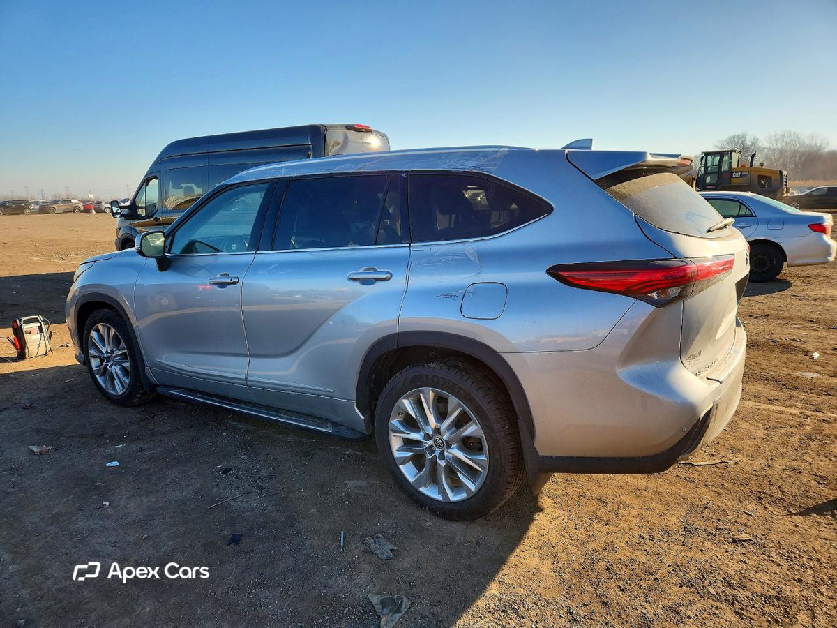 Toyota Highlander 2020