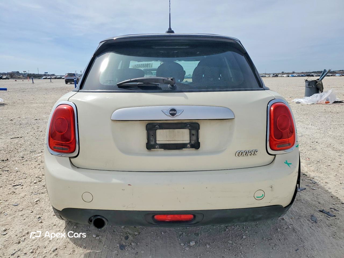 MINI Cooper 2015