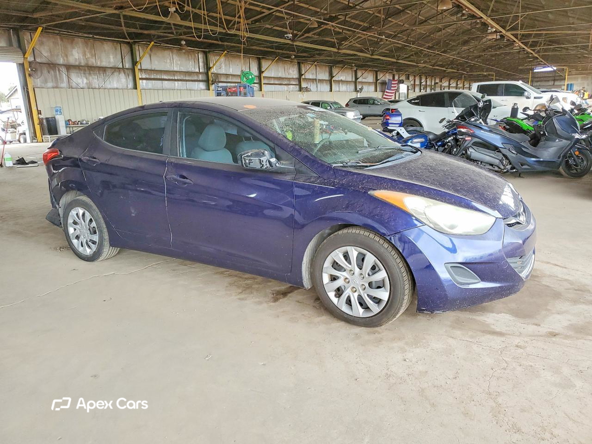 Hyundai Elantra 2011