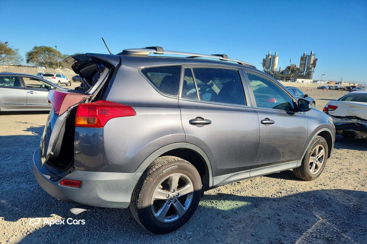 Toyota RAV 4 2015
