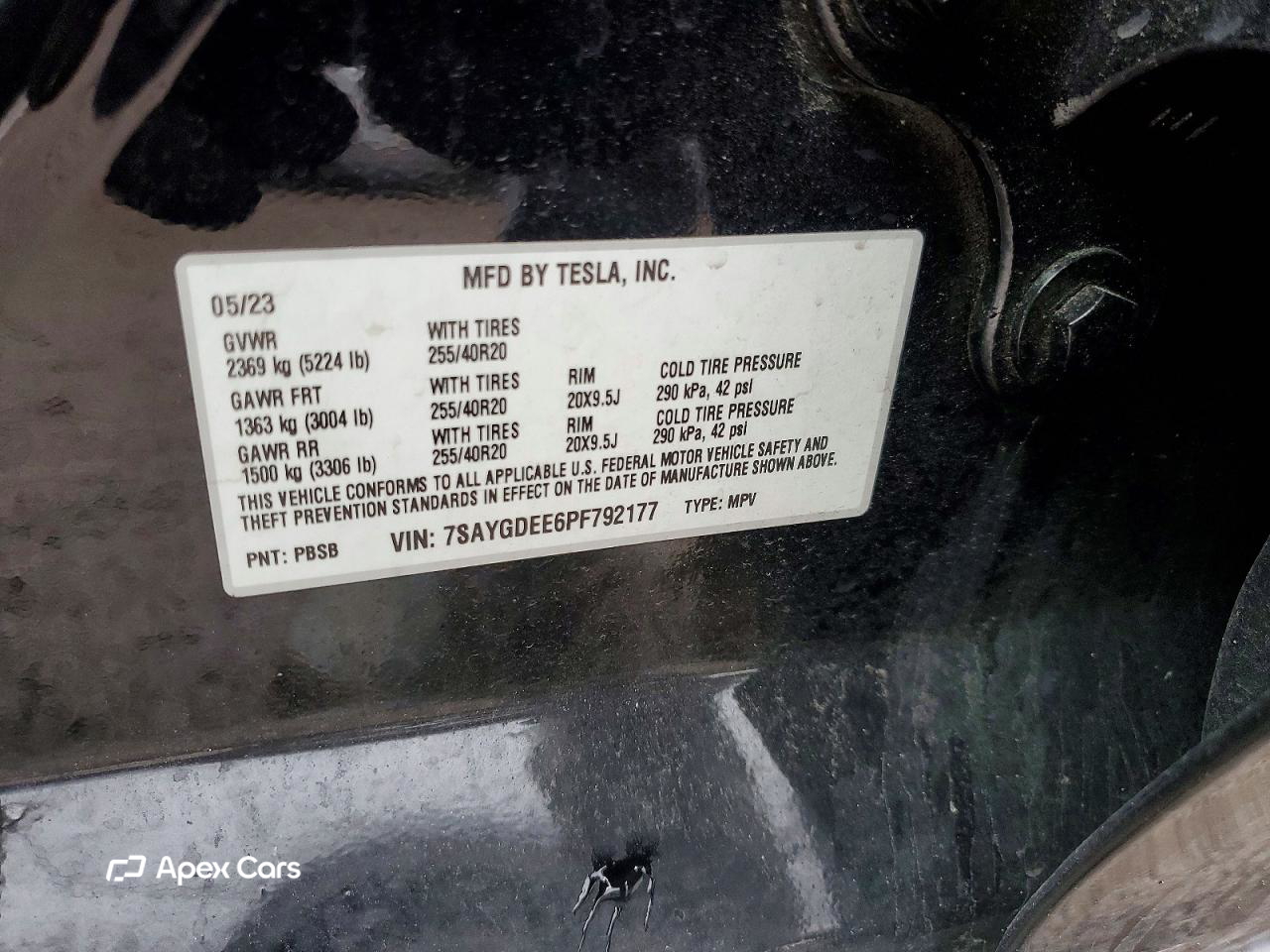 Tesla Model Y 2023