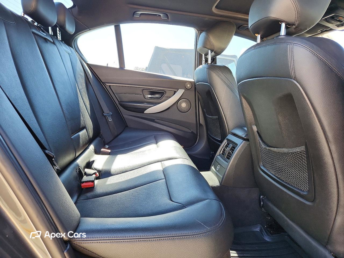 BMW Series 3 2015