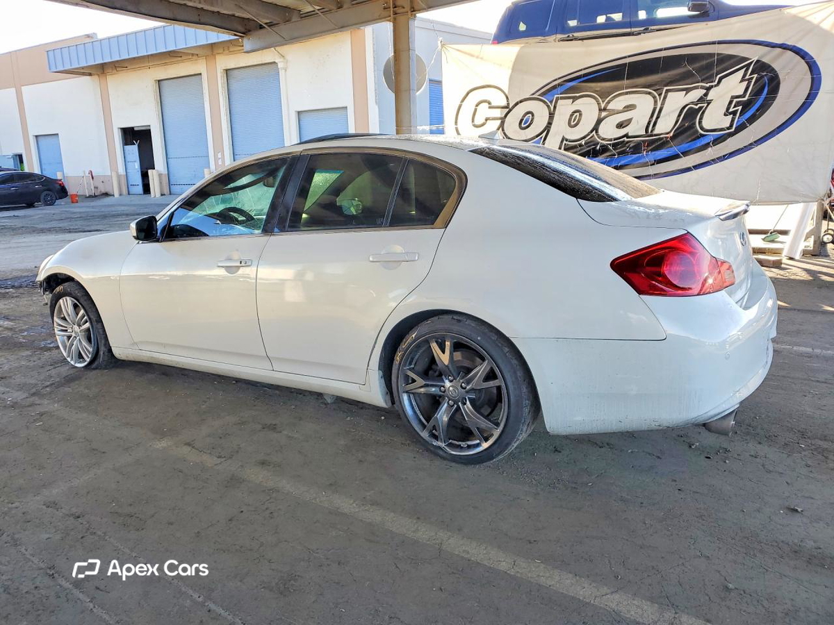 Infiniti G 2012