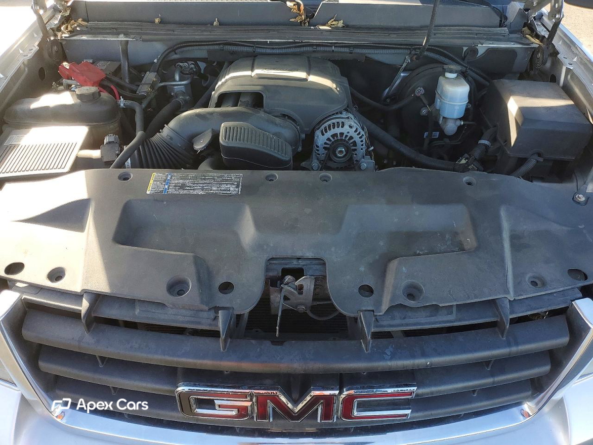 GMC Sierra 2010