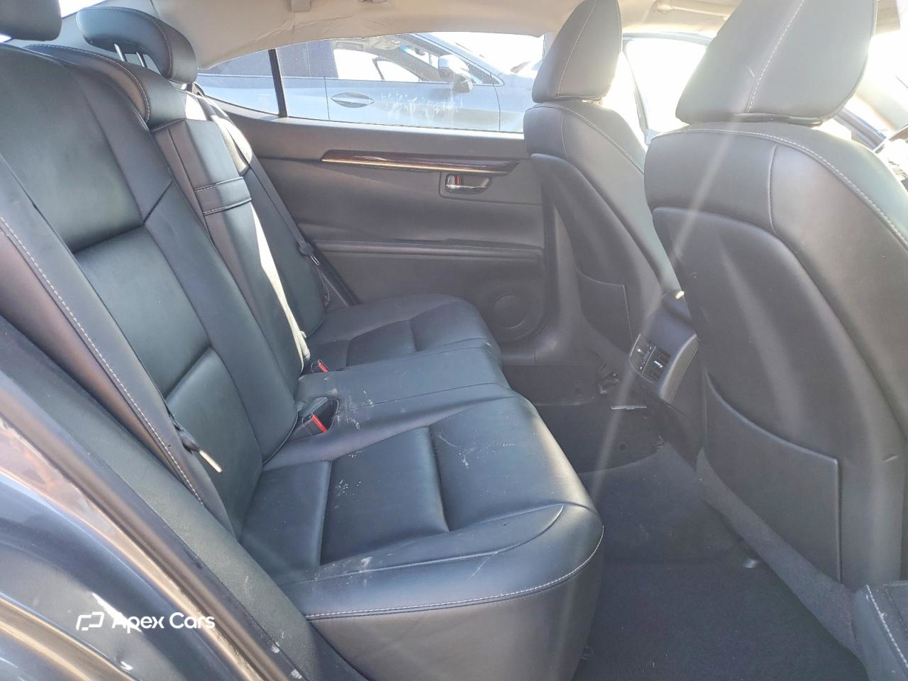 Lexus ES 2013