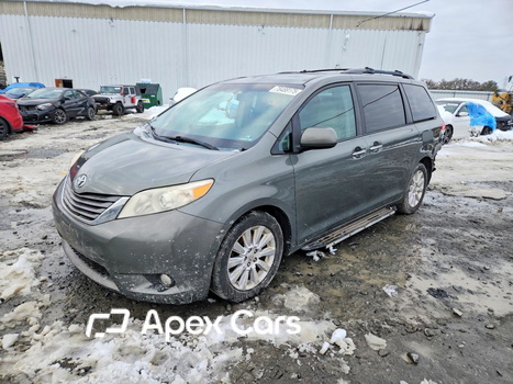 Toyota Sienna 2011 - Image 1 of 13
