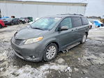 Toyota Sienna 2011