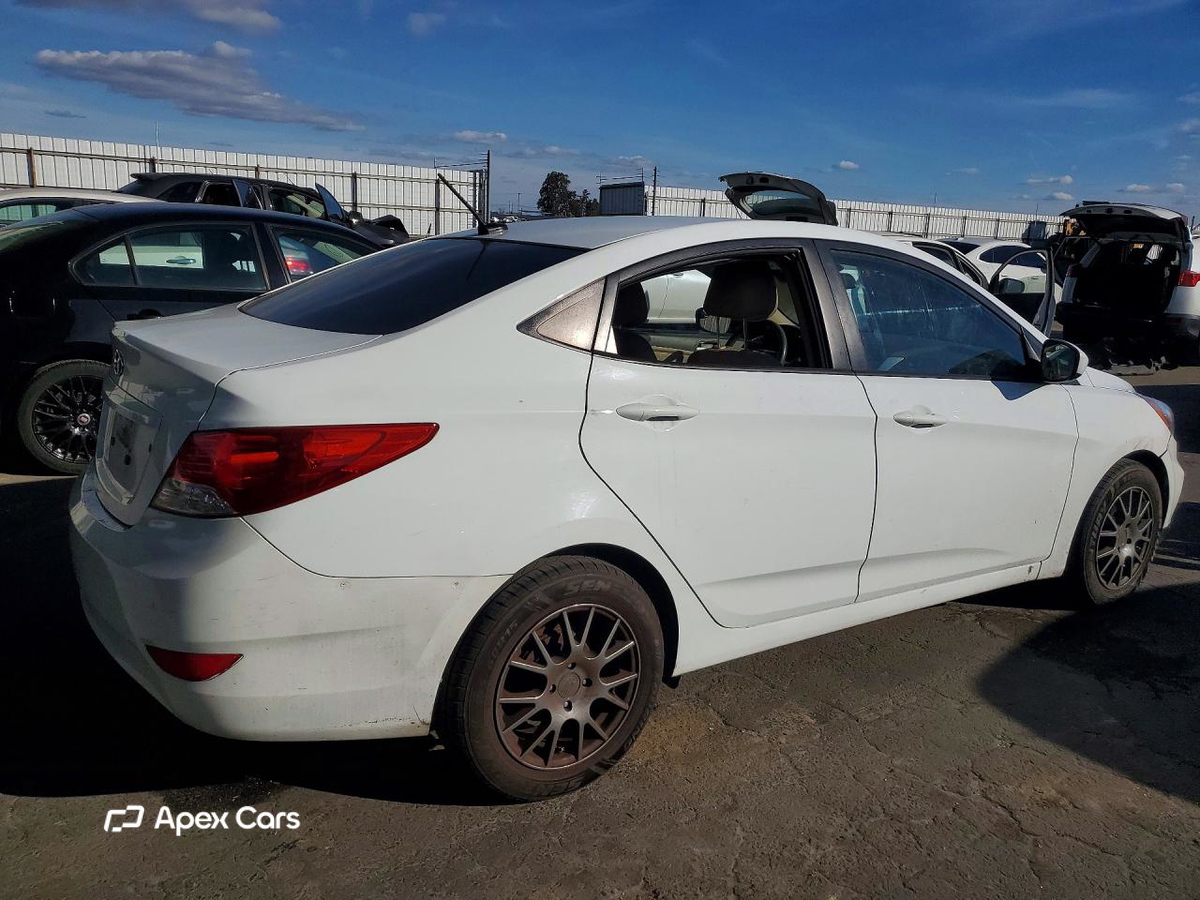 Hyundai Accent 2014