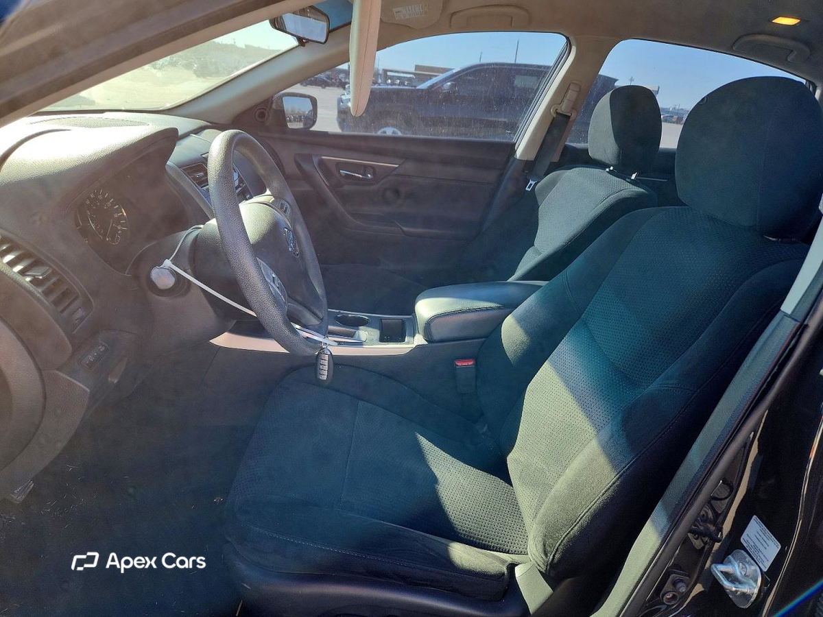 Nissan Altima 2015
