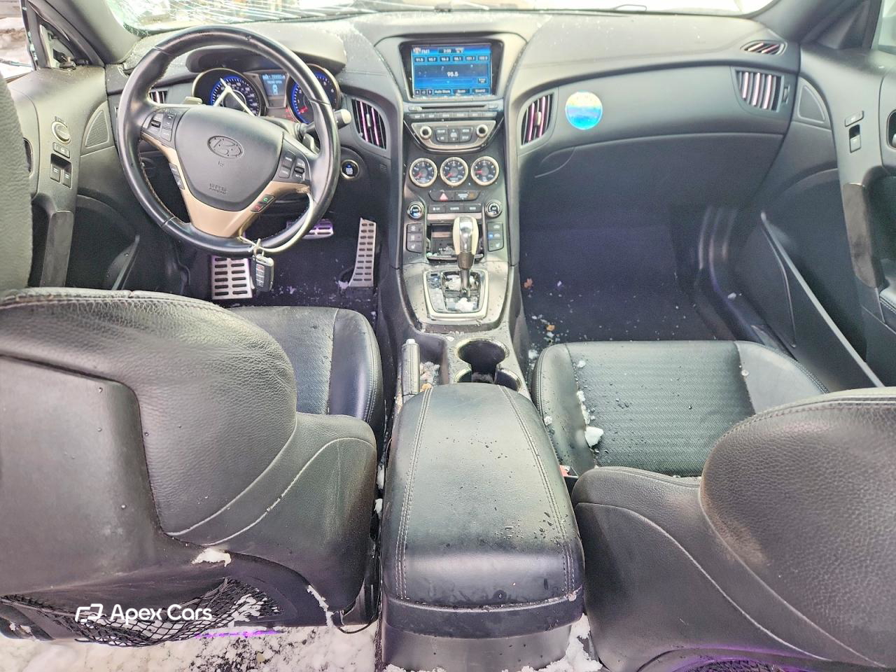 Hyundai Genesis 2013