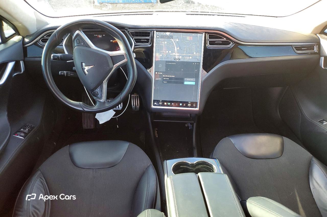 Tesla Model S 2014
