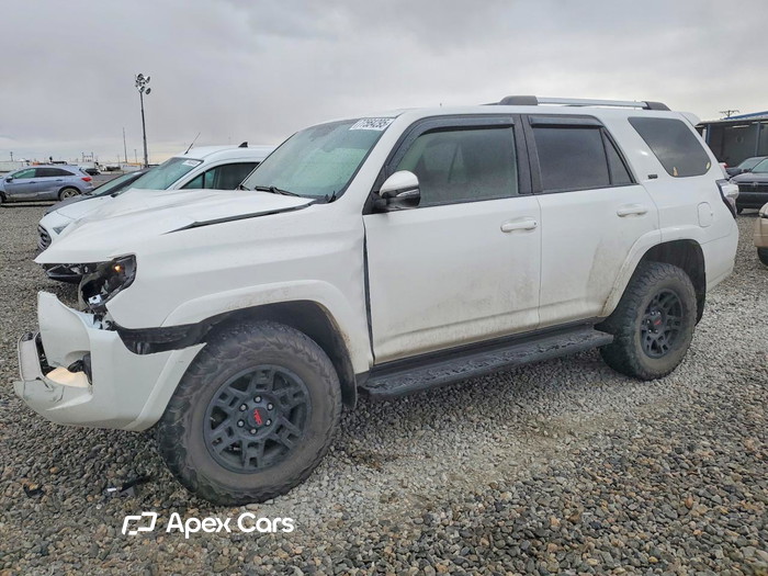 2019 Toyota 4Runner - Image 1 of 5