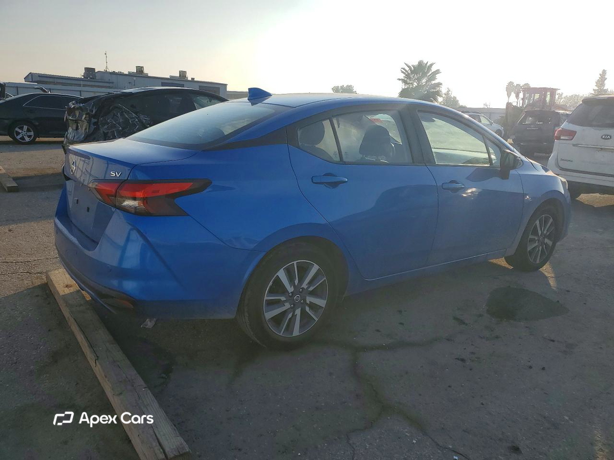 Nissan Versa 2020