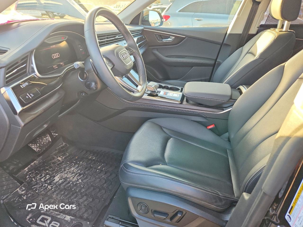 Audi Q8 2023