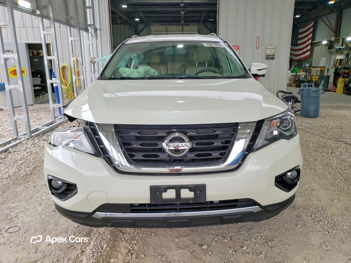 Nissan Pathfinder 2020