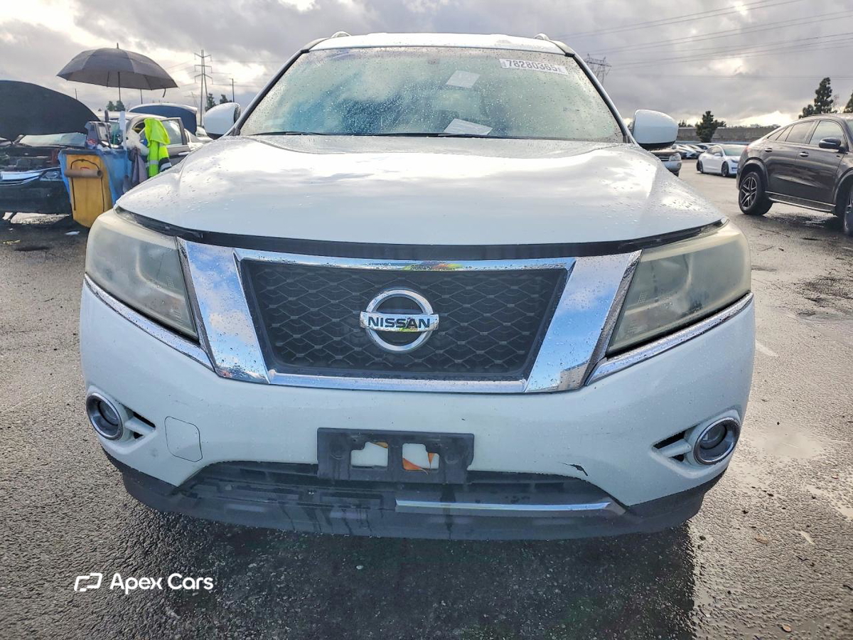 Nissan Pathfinder 2015