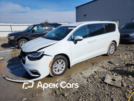 Chrysler Pacifica 2023 - Image 1 of 13