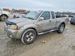 Navara (Frontier) 2002
