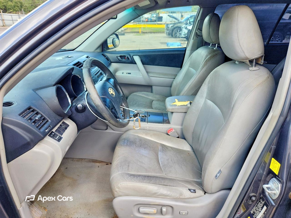 Toyota Highlander 2010