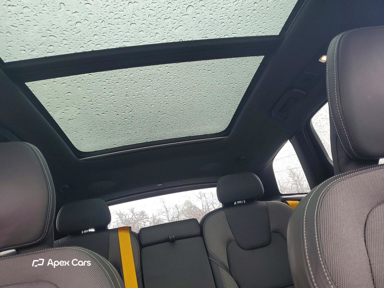 Volvo XC60 2022