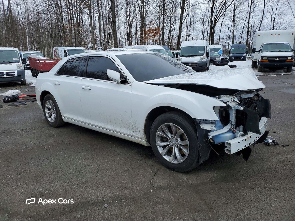 Chrysler 300 2015