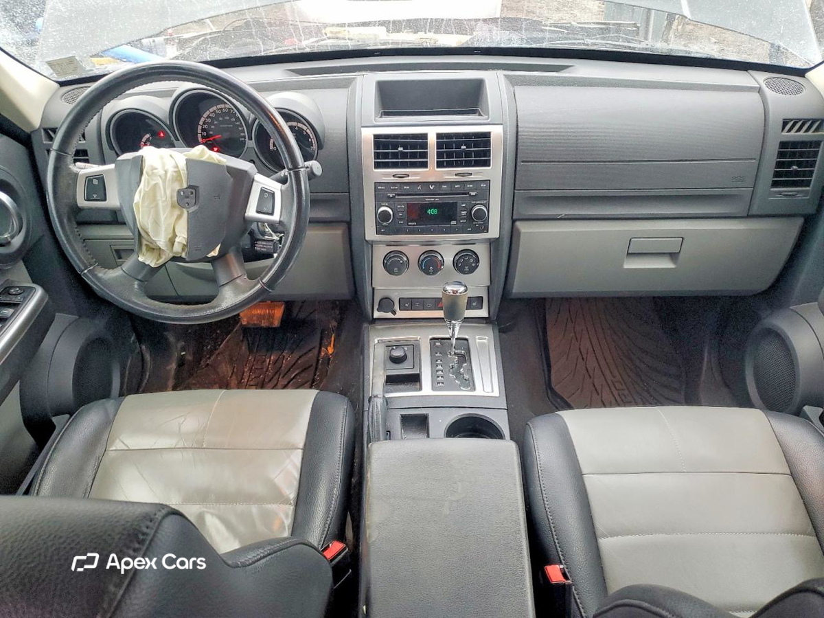 Dodge Nitro 2008