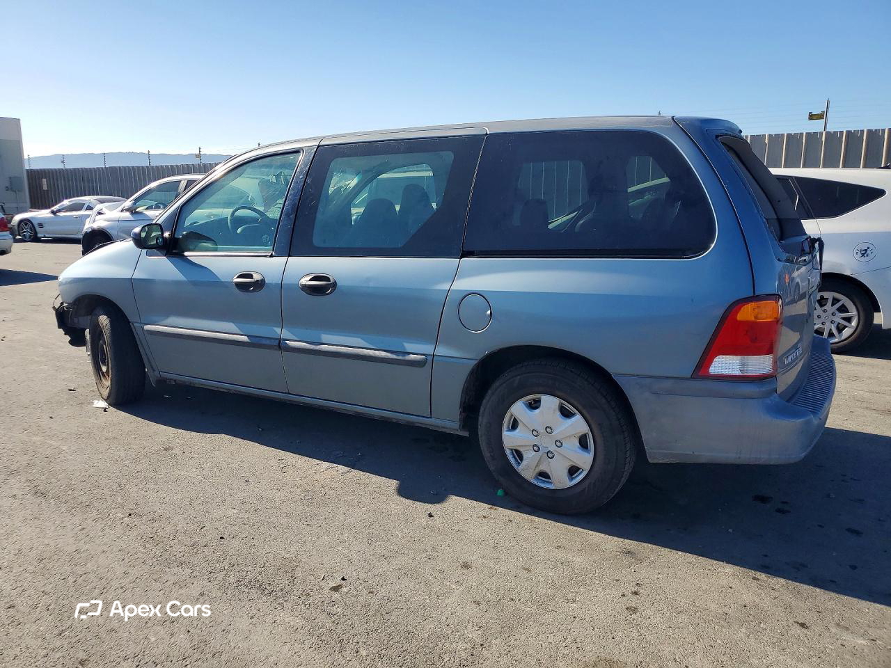 Ford Windstar 2000