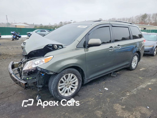 Toyota Sienna 2011 - Image 1 of 13