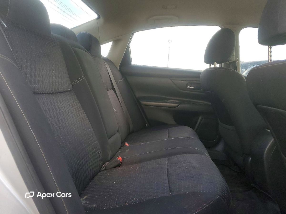 Nissan Altima 2016