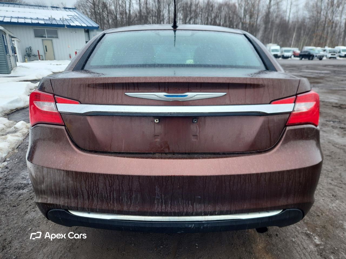 Chrysler 200 2013