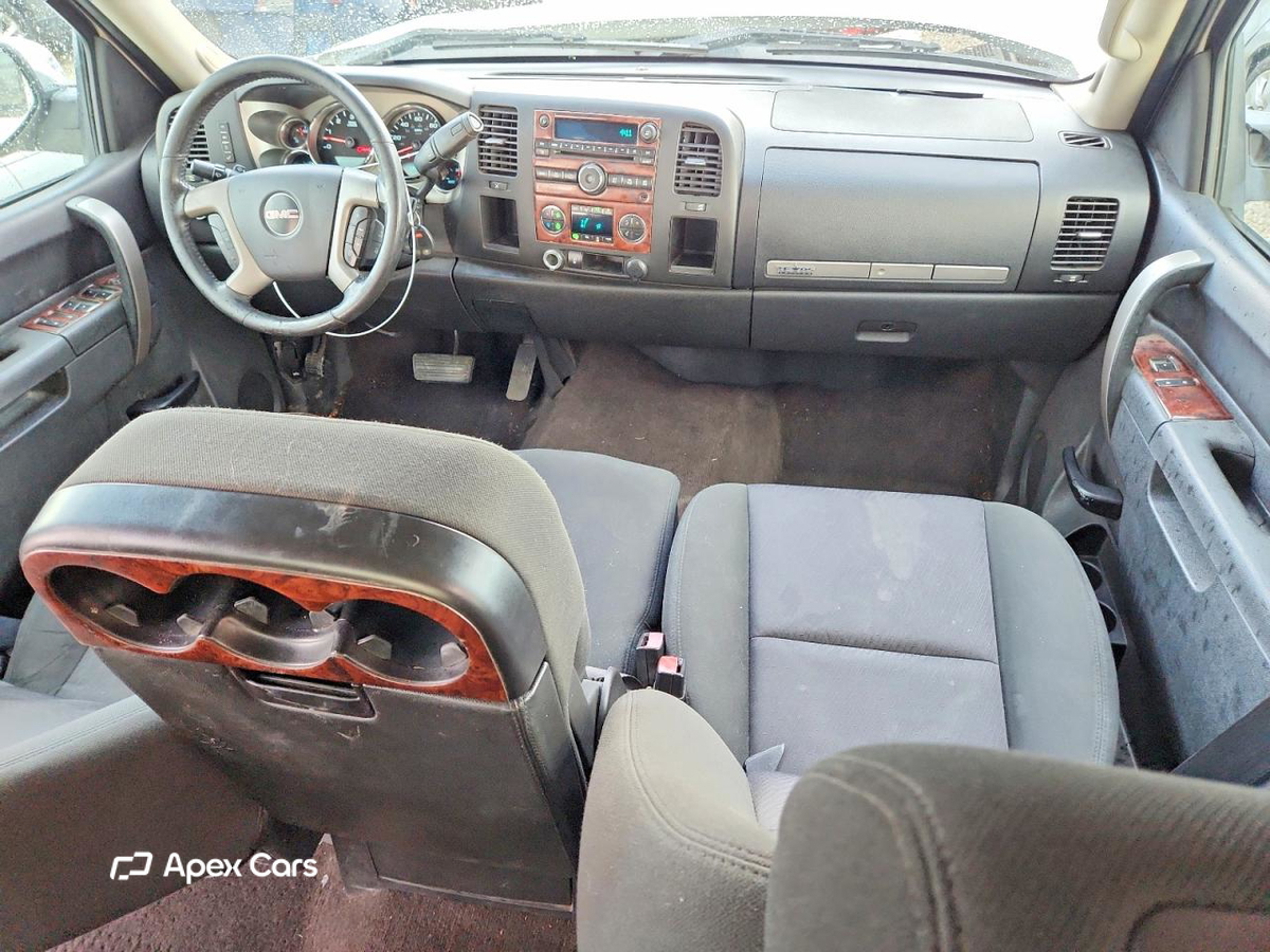 GMC Sierra 2013