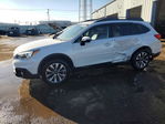 Subaru Outback 2016
