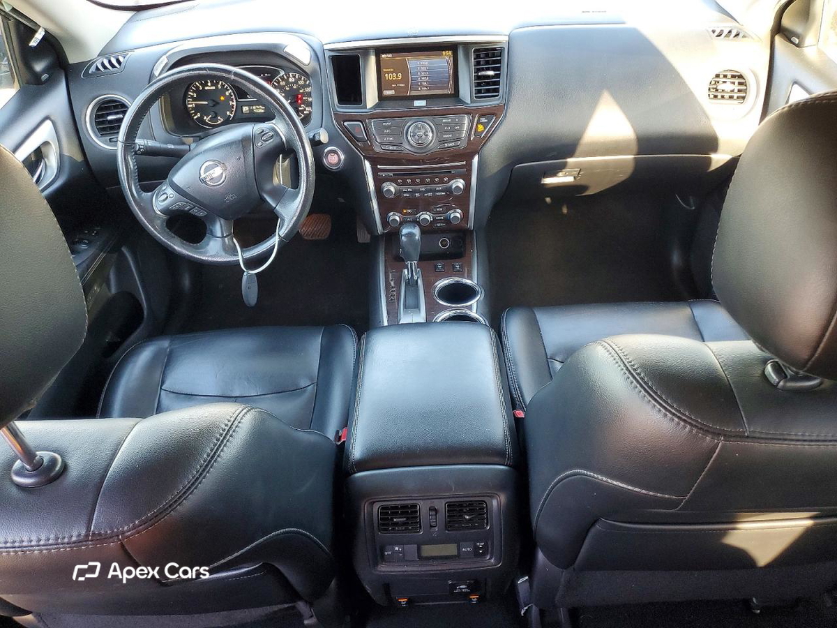 Nissan Pathfinder 2015