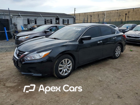 Nissan Altima 2016 - Image 1 of 11