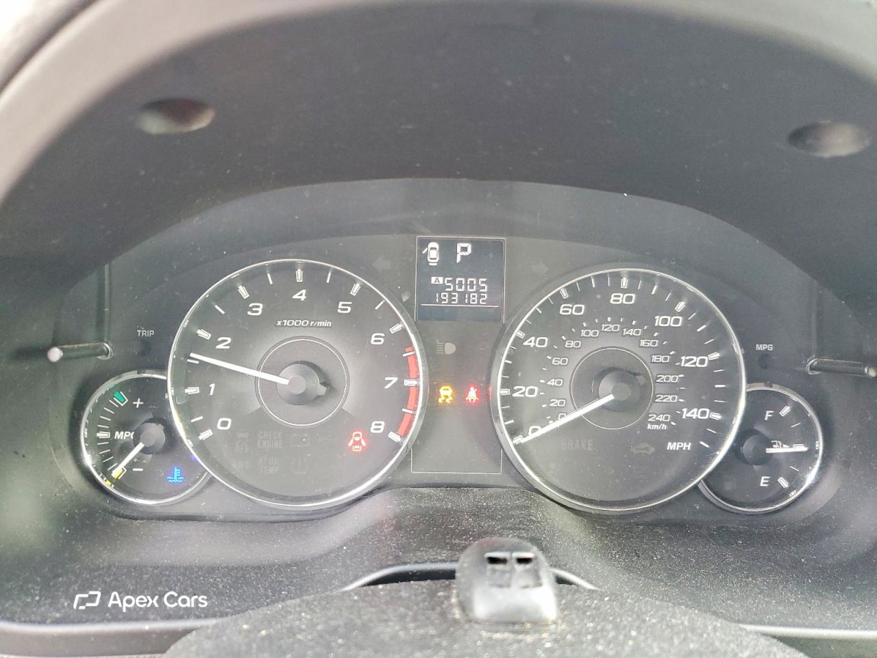 Subaru Outback 2011