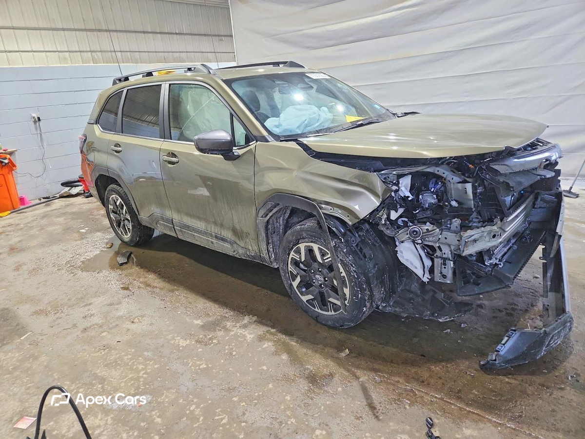 Subaru Forester 2025