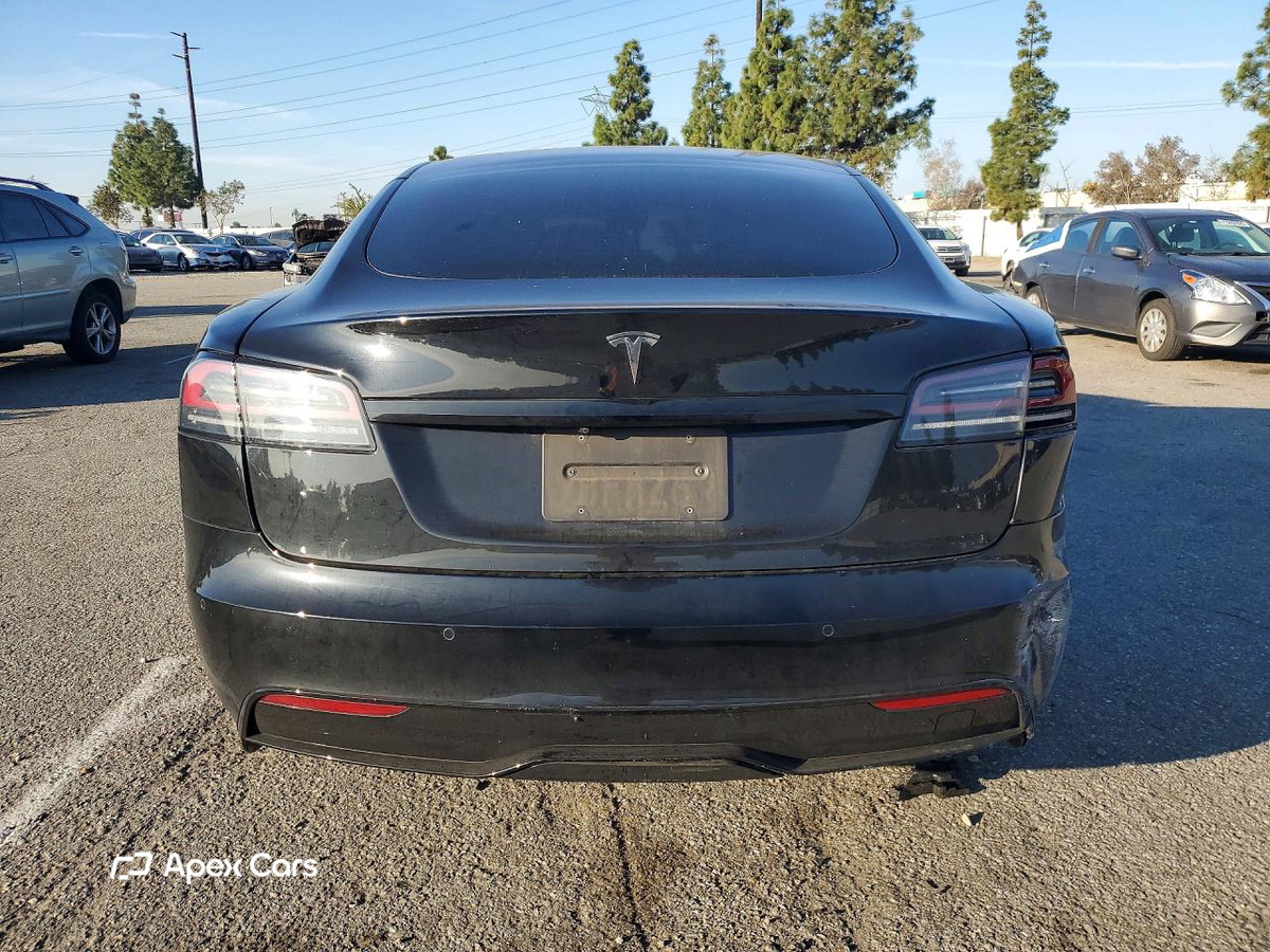 Tesla Model S 2022