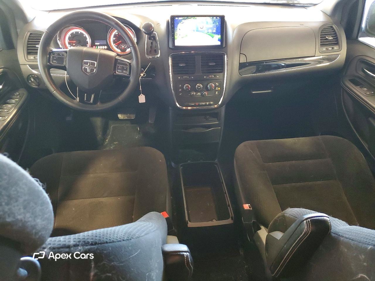 Dodge Caravan 2016