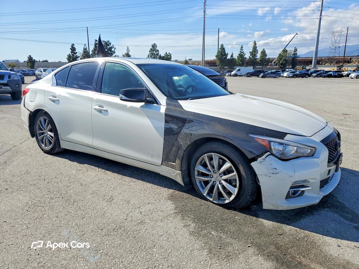 Infiniti Q50 2017