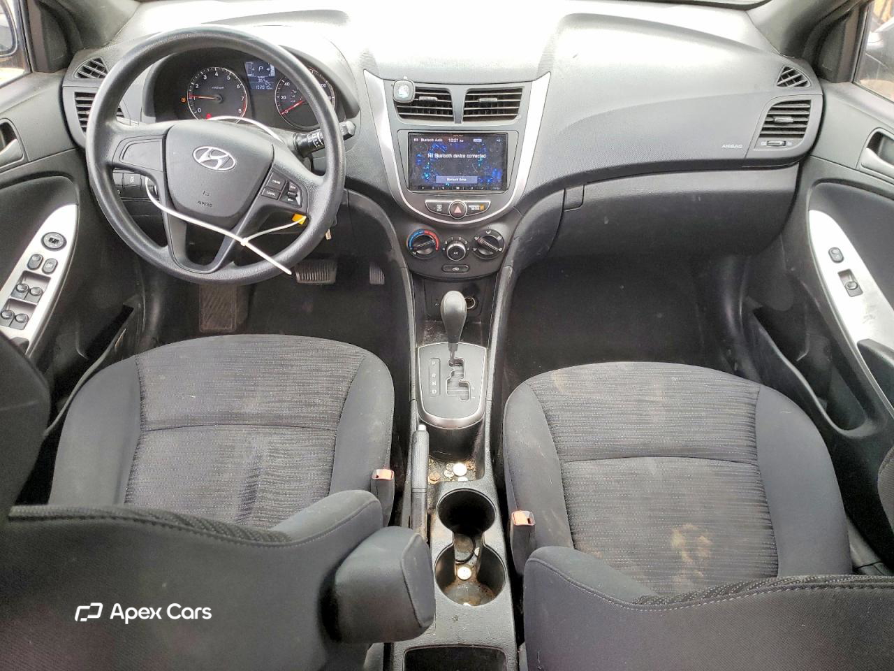 Hyundai Accent 2015
