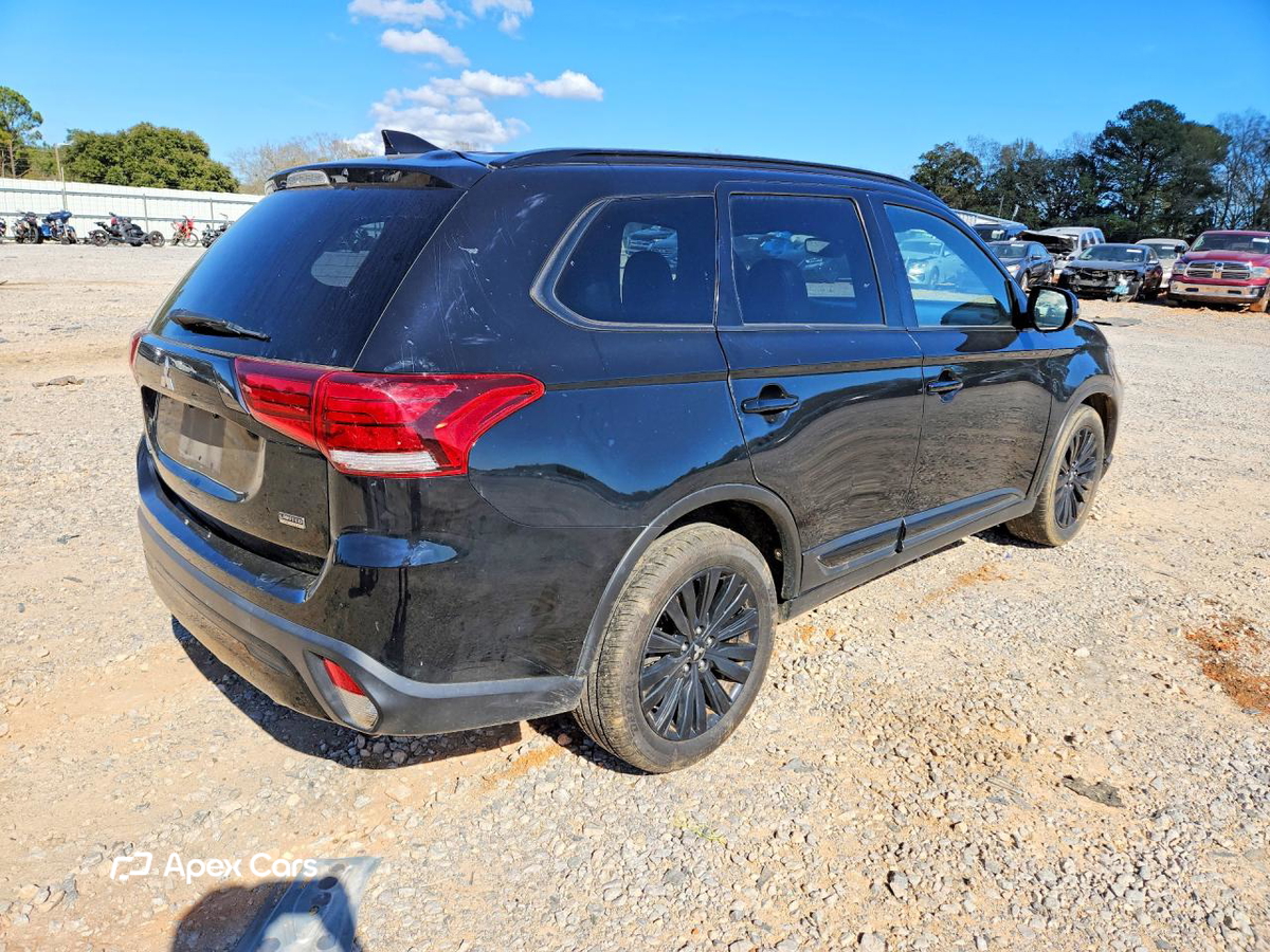 Mitsubishi Outlander 2020