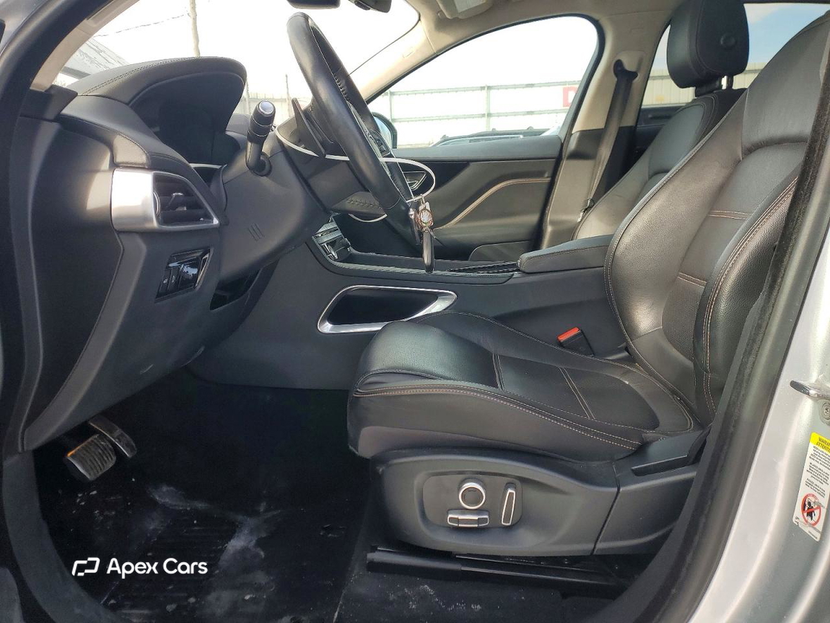 Jaguar F-Pace 2019