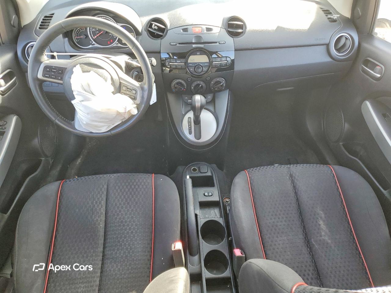 Mazda 2 2012